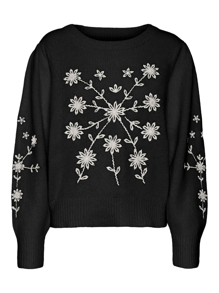 Черный вязаный свитер Vero Moda
Черный вязаный свитер Vero Moda