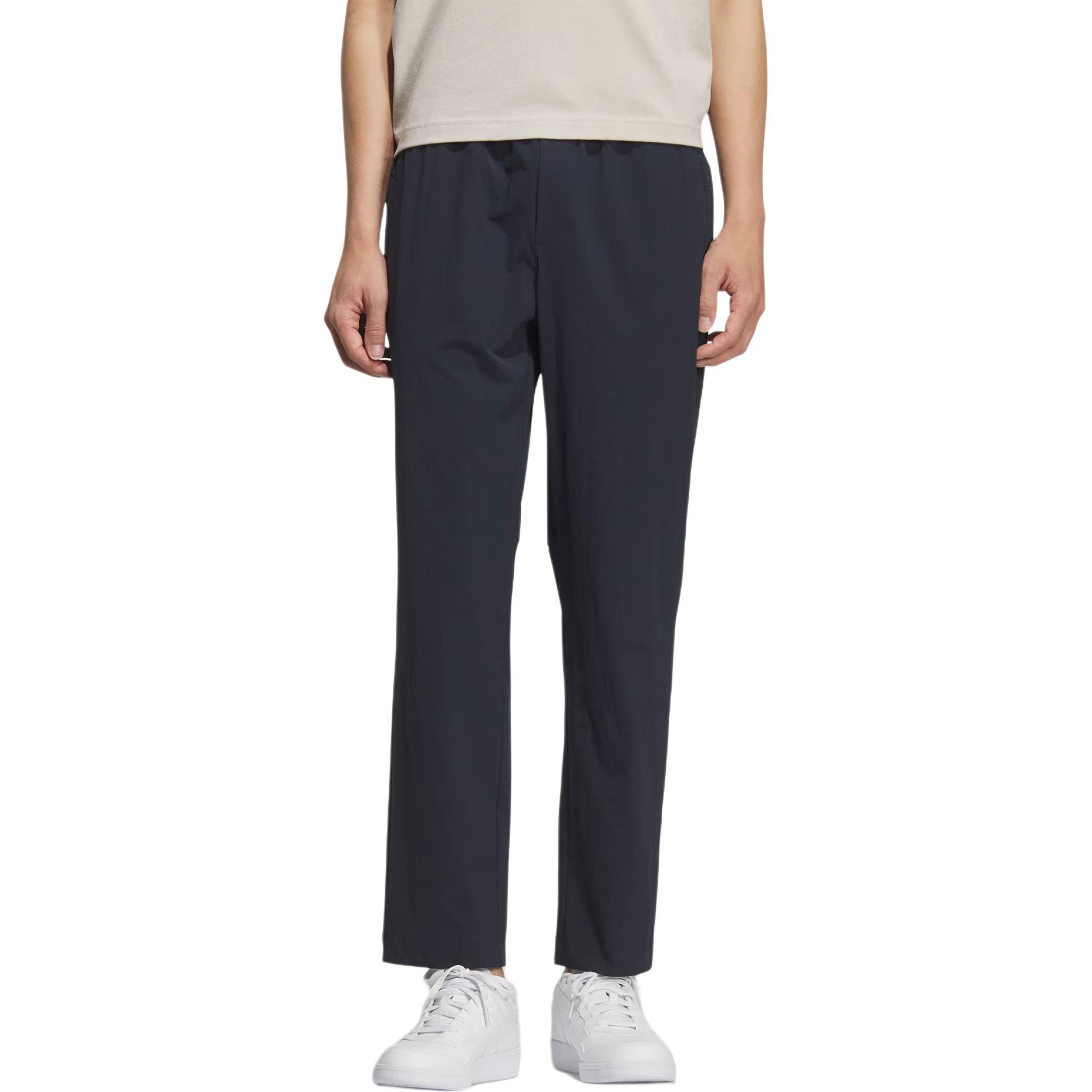 Брюки Breeze SS25 TRACKSUIT BOTTOMS Adidas, темно-синий/черный
Брюки Breeze SS25 TRACKSUIT BOTTOMS Adidas, темно-синий/черный