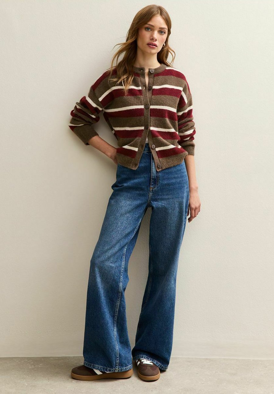 Кардиган New Look Cardigan, Brown Pattern/Brown
Кардиган New Look Cardigan, Brown Pattern/Brown