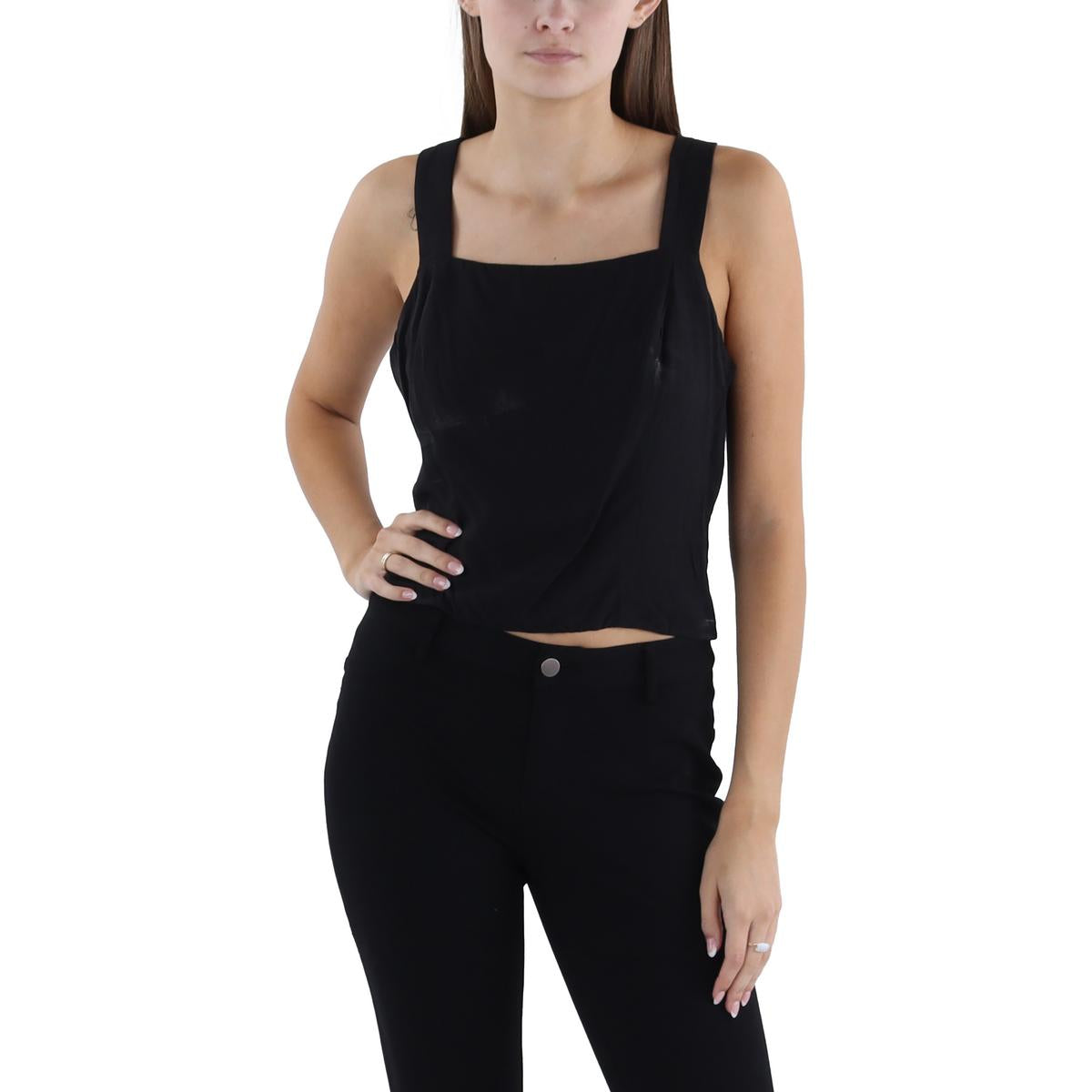 Женская майка Petites с квадратным вырезом и сборками Bar III, цвет deep black
Женская майка Petites с квадратным вырезом и сборками Bar III, цвет deep black