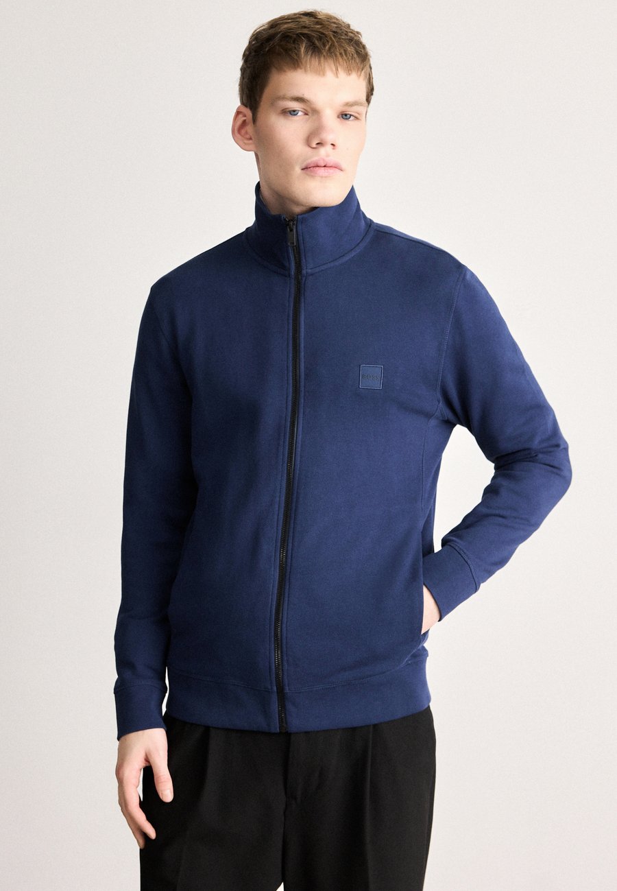 Толстовка BOSS ZESTART, Open Blue/Dark Blue
Толстовка BOSS ZESTART, Open Blue/Dark Blue