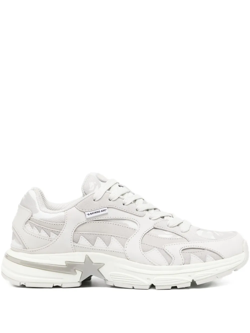 Декорированные кеды A BATHING APE, белый
Декорированные кеды A BATHING APE, белый