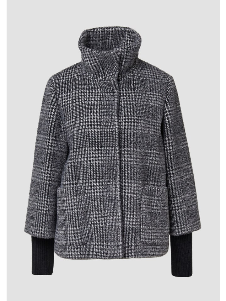 Куртка для активного отдыха в цвете 99W4_черный s.Oliver
Куртка для активного отдыха в цвете 99W4_черный s.Oliver