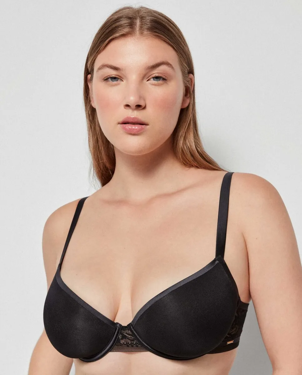 Бюстгальтер на косточках и сверхлегкие чашки из пеноматериала для большей поддержки Gisela, черный
Бюстгальтер на косточках и сверхлегкие чашки из пеноматериала для большей поддержки Gisela, черный