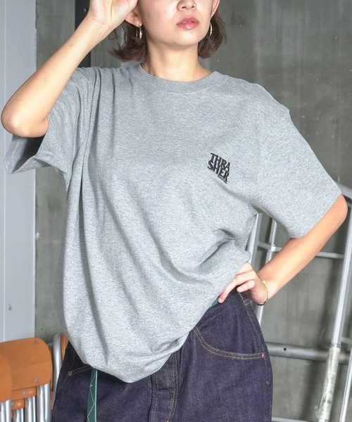 Футболка с коротким рукавом, с вышитым логотипом THRASHER, серая
Футболка с коротким рукавом, с вышитым логотипом THRASHER, серая