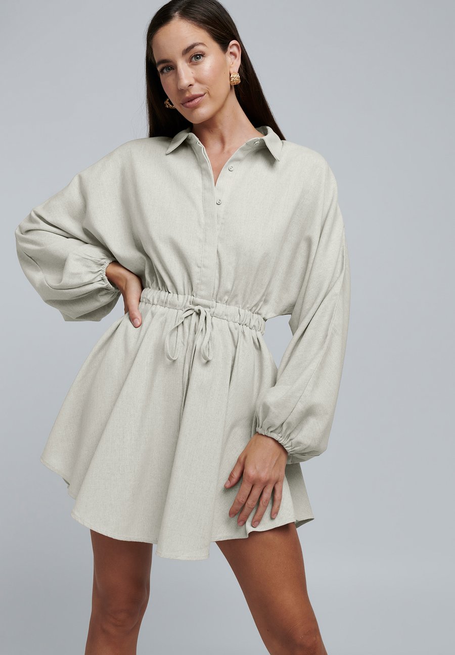 Платье BWLDR DRIFT LINEN, Oat/Nude
Платье BWLDR DRIFT LINEN, Oat/Nude