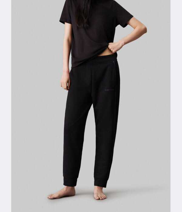 Штаны спортивные Calvin Klein Underwear Regular Fit, черный
Штаны спортивные Calvin Klein Underwear Regular Fit, черный