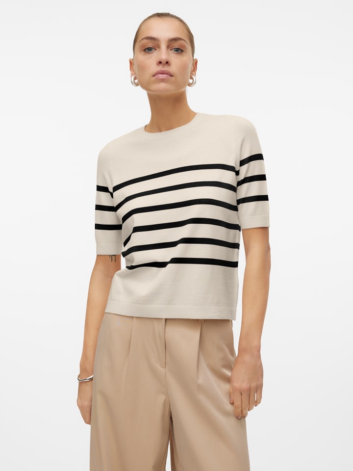 Свитер Vero Moda, кремовый/черный 
Свитер Vero Moda, кремовый/черный