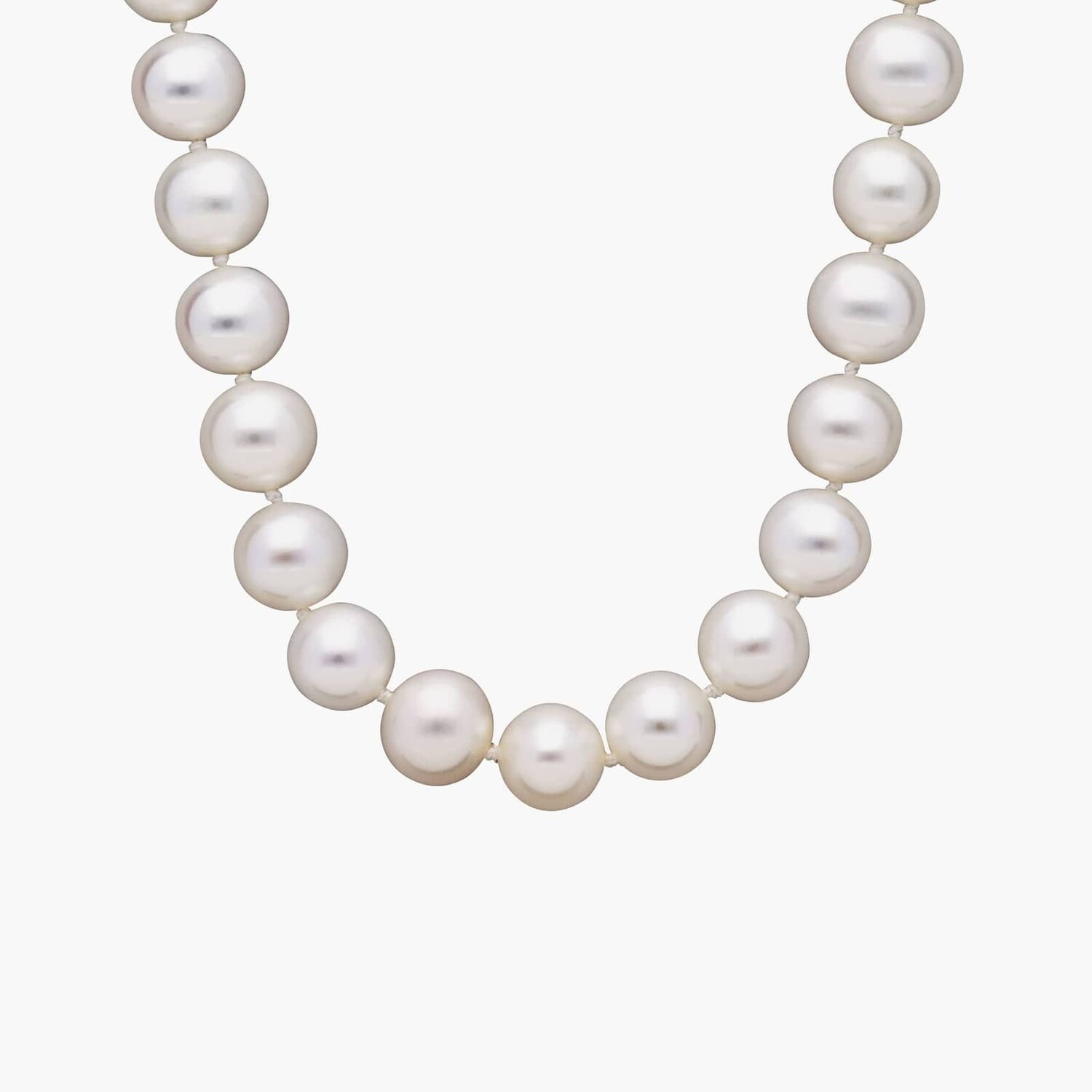 18-дюймовое ожерелье из пресноводного жемчуга с градуированными цепочками из 14-каратного белого золота (8-10 мм) Blue Nile 
18-дюймовое ожерелье из пресноводного жемчуга с градуированными цепочками из 14-каратного белого золота (8-10 мм) Blue Nile