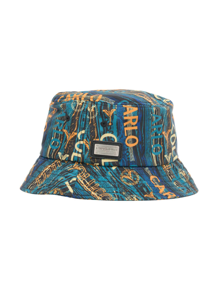 Шапка Carlo Colucci
Шапка Carlo Colucci