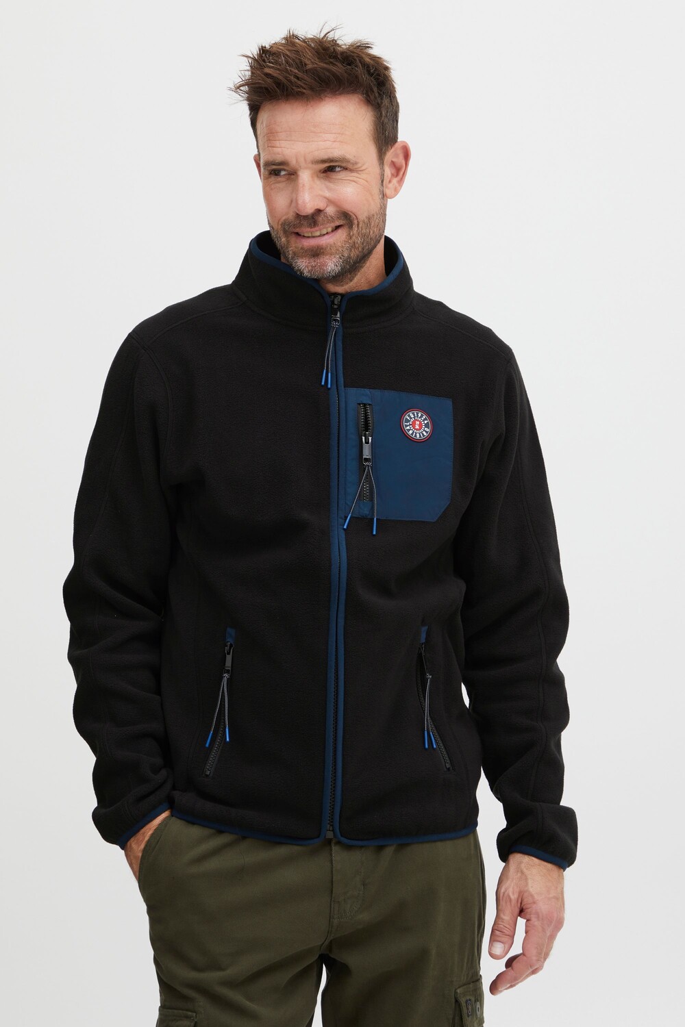 Куртка FQ1924 Fleecejacke FQLuis 21900466 ME, черный
Куртка FQ1924 Fleecejacke FQLuis 21900466 ME, черный