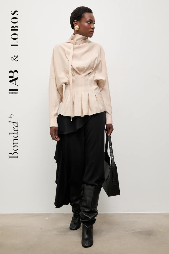 Блузка bonded by & lobos Answear.LAB, бежевый
Блузка bonded by & lobos Answear.LAB, бежевый