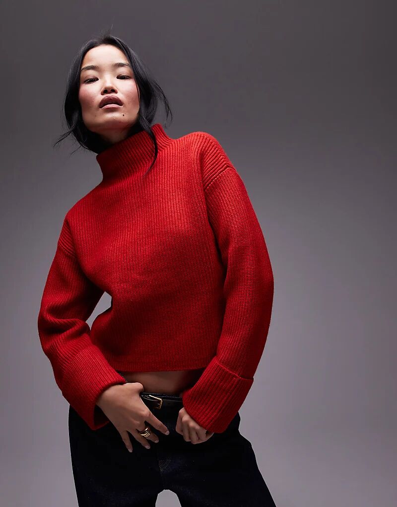 Джемпер с высоким воротом и объемной вязкой красного цвета Mango
Джемпер с высоким воротом и объемной вязкой красного цвета Mango