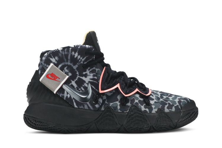 Кроссовки Kyrie Hybrid S2 GS 'What The', черный
Кроссовки Kyrie Hybrid S2 GS 'What The', черный