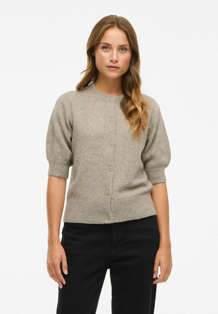 Кардиган VILA VIELLIE KURZARM, Natural Melange/Beige
Кардиган VILA VIELLIE KURZARM, Natural Melange/Beige