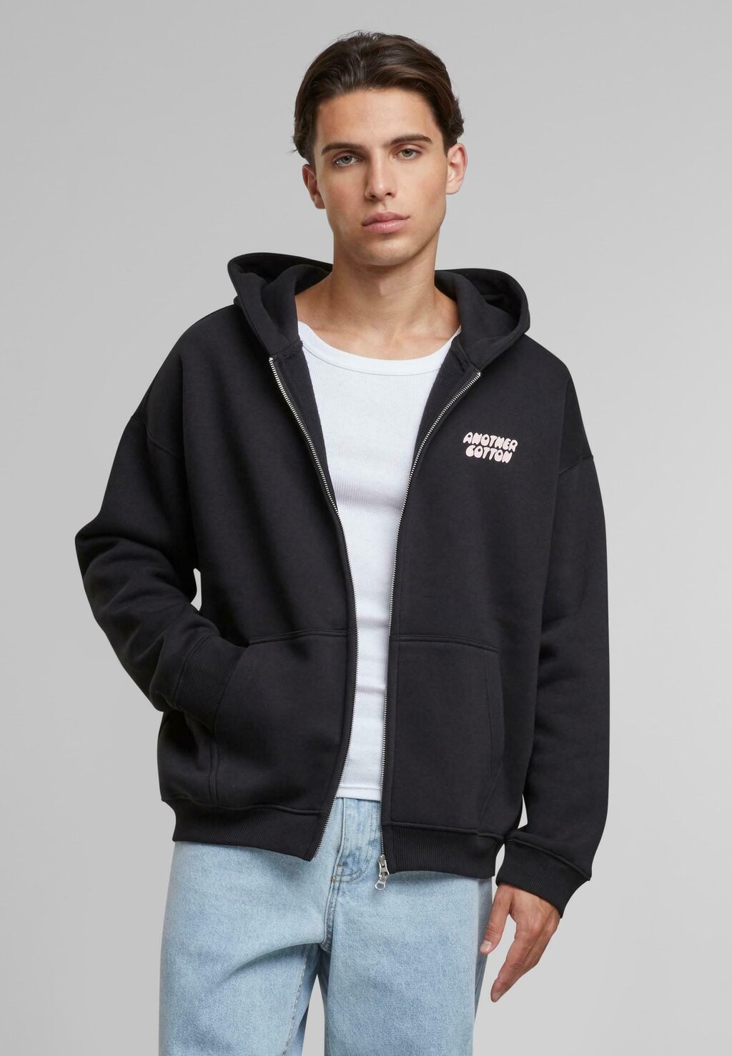 Толстовка на молнии SUGAR DADDY OVERSIZE Another Cotton Lab, черный
Толстовка на молнии SUGAR DADDY OVERSIZE Another Cotton Lab, черный