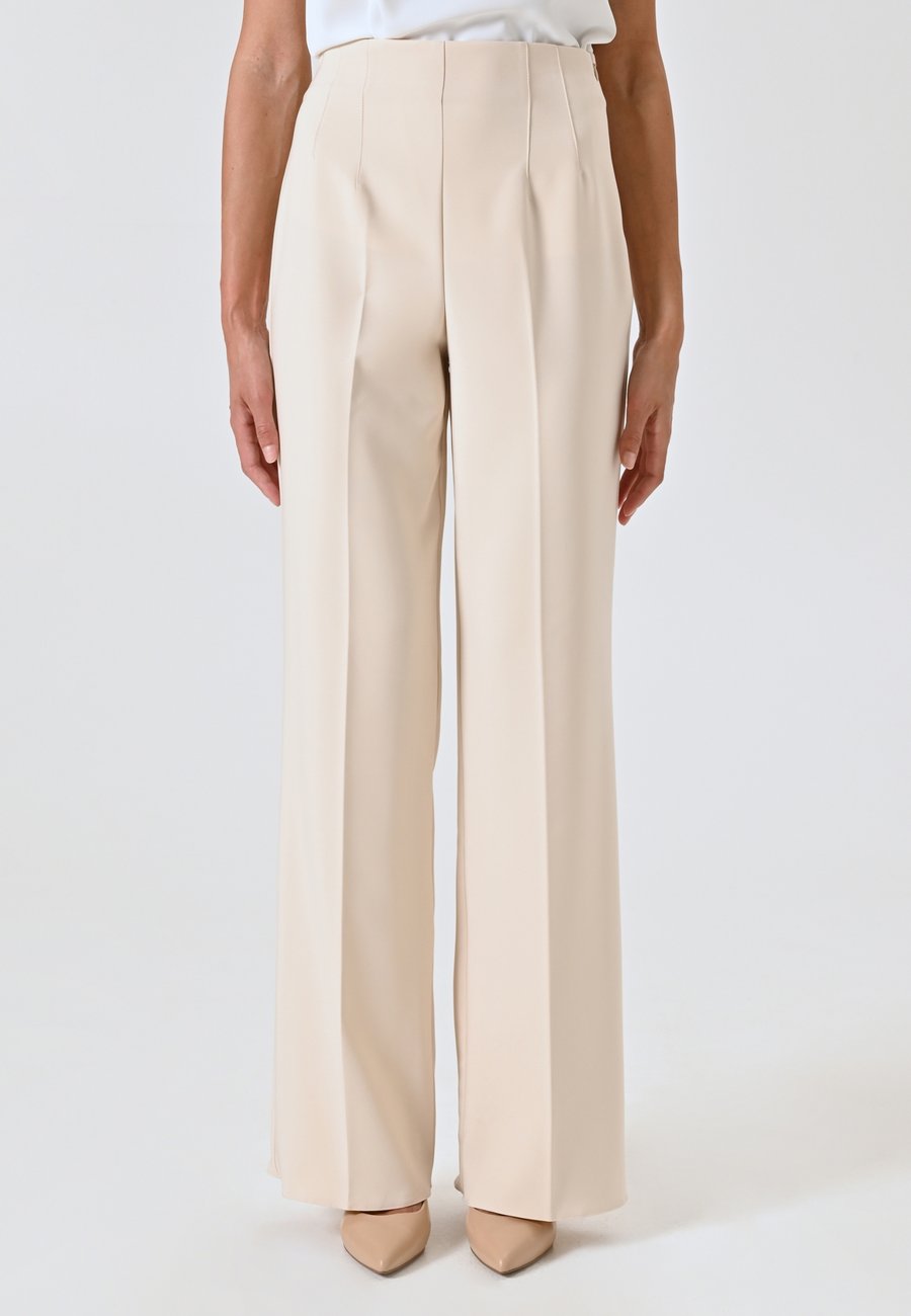 Брюки Rinascimento Trousers, Beige
Брюки Rinascimento Trousers, Beige