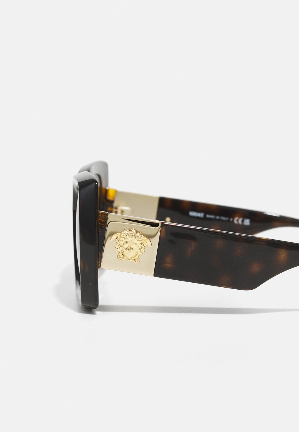 Солнцезащитные очки Versace, коричневый
Солнцезащитные очки Versace, коричневый