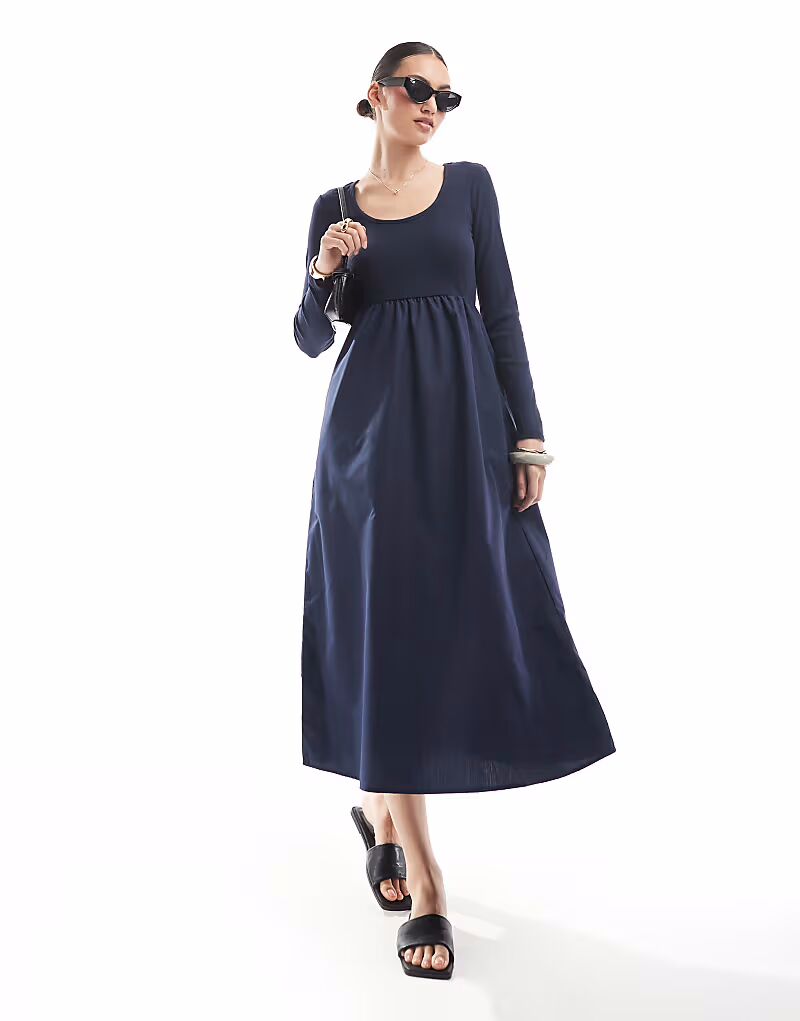 Платье миди из смеси поплина и трикотажа с длинными рукавами темно-синего цвета Threadbare
Платье миди из смеси поплина и трикотажа с длинными рукавами темно-синего цвета Threadbare