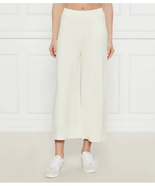 Брюки Loose fit Twinset U&B, белый
Брюки Loose fit Twinset U&B, белый