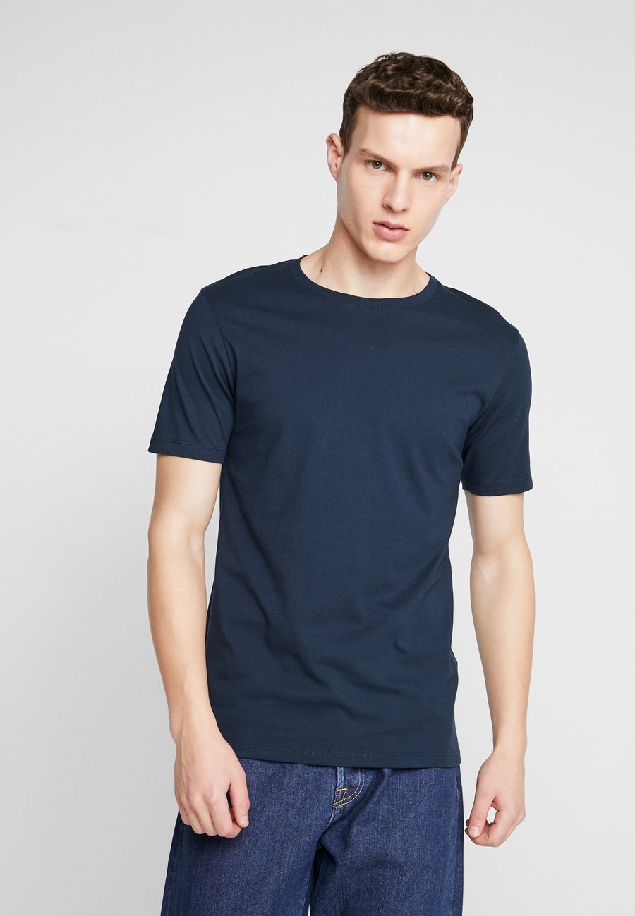 Футболка Junk De Luxe TEE, Navy/Dark Blue, Синий, Футболка Junk De Luxe TEE, Navy/Dark Blue
Футболка Junk De Luxe TEE, Navy/Dark Blue, Синий, Футболка Junk De Luxe TEE, Navy/Dark Blue