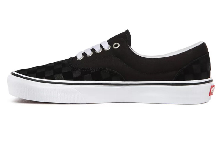 Кроссовки Vans Deboss Checkerboard Era Black
Кроссовки Vans Deboss Checkerboard Era Black