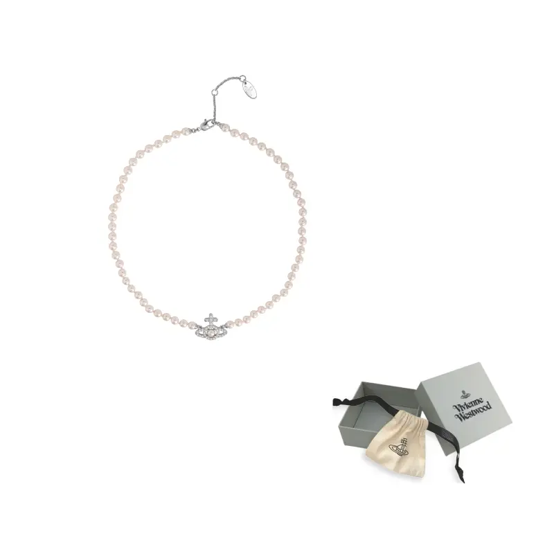 Ожерелье Olympia Pearl Stones Vivienne Westwood
Ожерелье Olympia Pearl Stones Vivienne Westwood