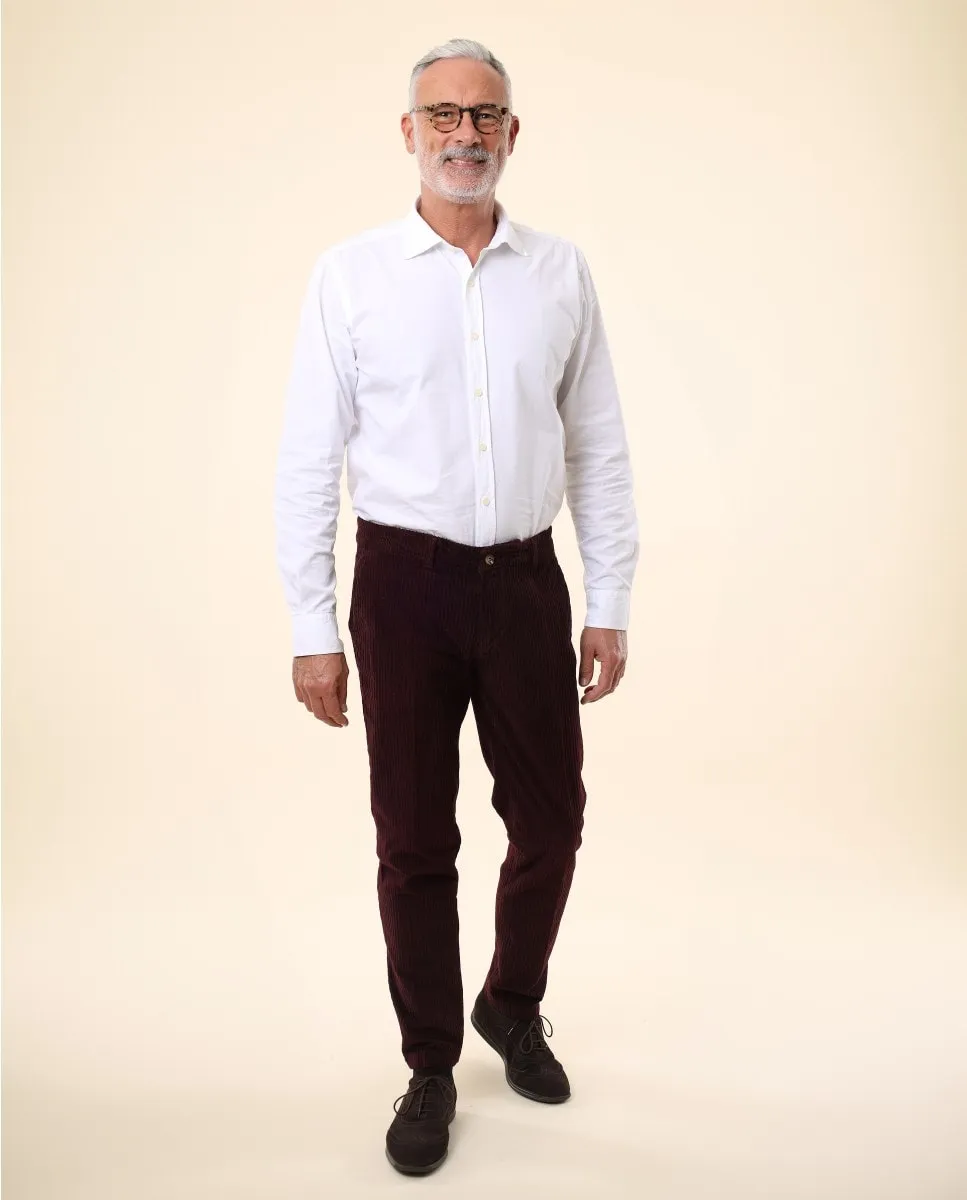 Мужские брюки чинос классического кроя темно-бордового цвета Wickett Jones, бордовый
Мужские брюки чинос классического кроя темно-бордового цвета Wickett Jones, бордовый