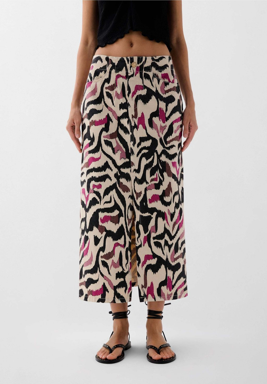 Джинсовая юбка PRINT OPEN - A-line skirt Scalpers, черный
Джинсовая юбка PRINT OPEN - A-line skirt Scalpers, черный