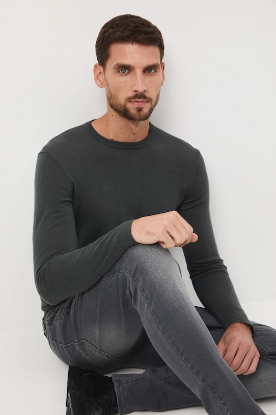 Шерстяной свитер Medicine, зеленый
Шерстяной свитер Medicine, зеленый