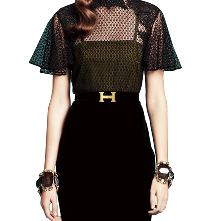 Ремень из телячьей кожи Togo мужской черный/золотой ширина 3,2 см HERMES
Ремень из телячьей кожи Togo мужской черный/золотой ширина 3,2 см HERMES