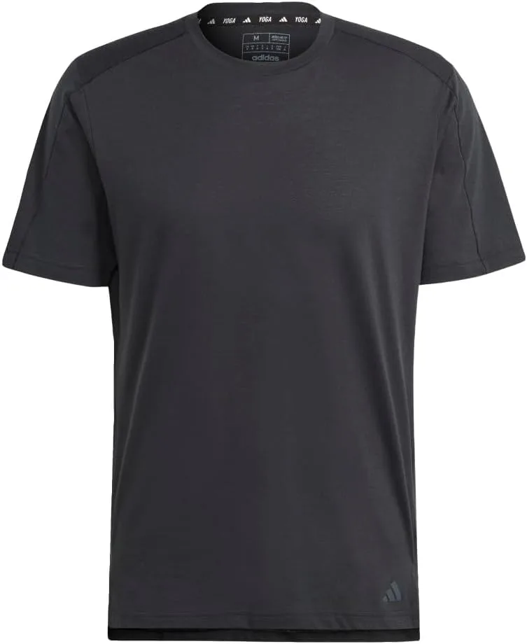Футболка adidas Men's Yoga Base
Футболка adidas Men's Yoga Base