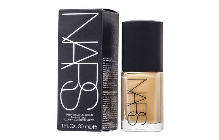 Легкий, прозрачный и яркий жидкий тональный крем / крем-основа для женщин NARS
Легкий, прозрачный и яркий жидкий тональный крем / крем-основа для женщин NARS