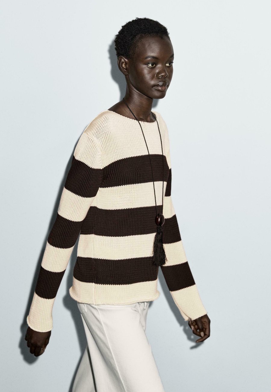Джемпер Massimo Dutti STRIPED LONG SLEEVE, Beige
Джемпер Massimo Dutti STRIPED LONG SLEEVE, Beige