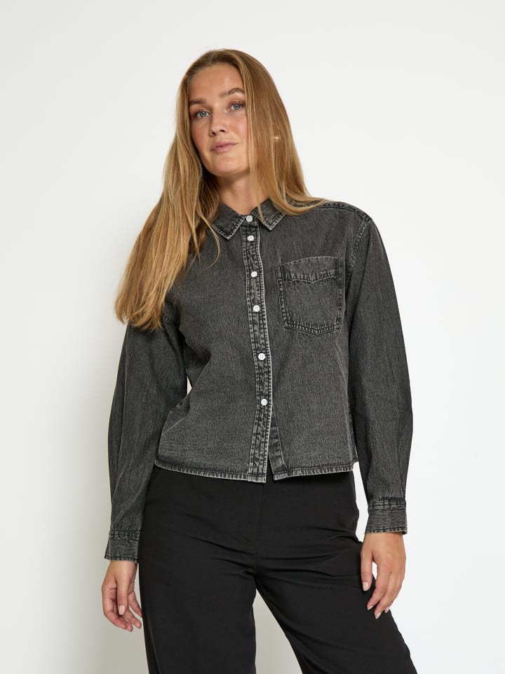 Рубашка серого цвета DESIRES
Рубашка серого цвета DESIRES