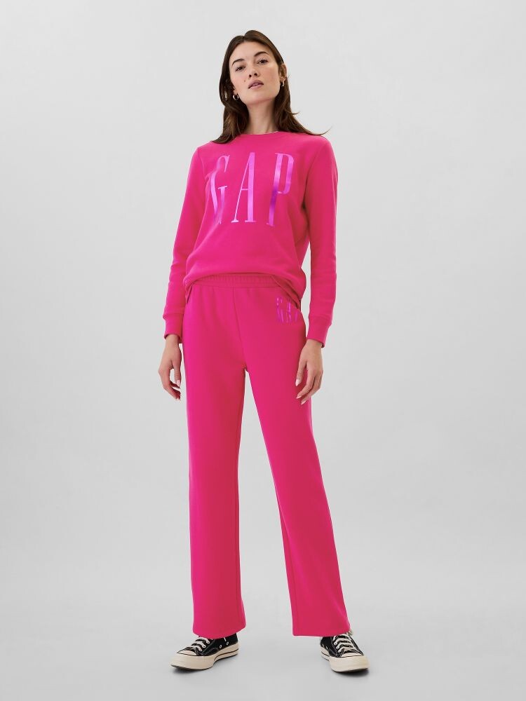 Спортивные штаны с логотипом Gap, розовый
Спортивные штаны с логотипом Gap, розовый
