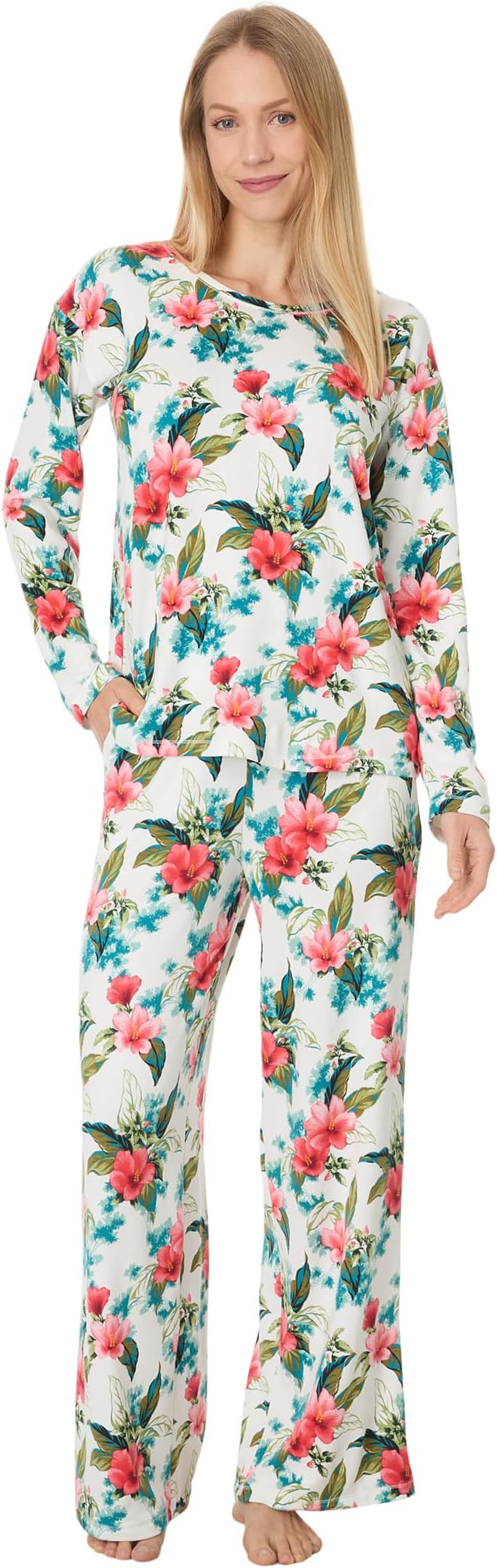 Пижама Tommy Bahama Sweater Knit Long Sleeve Long Pj Set, цвет White Ground Floral
Пижама Tommy Bahama Sweater Knit Long Sleeve Long Pj Set, цвет White Ground Floral