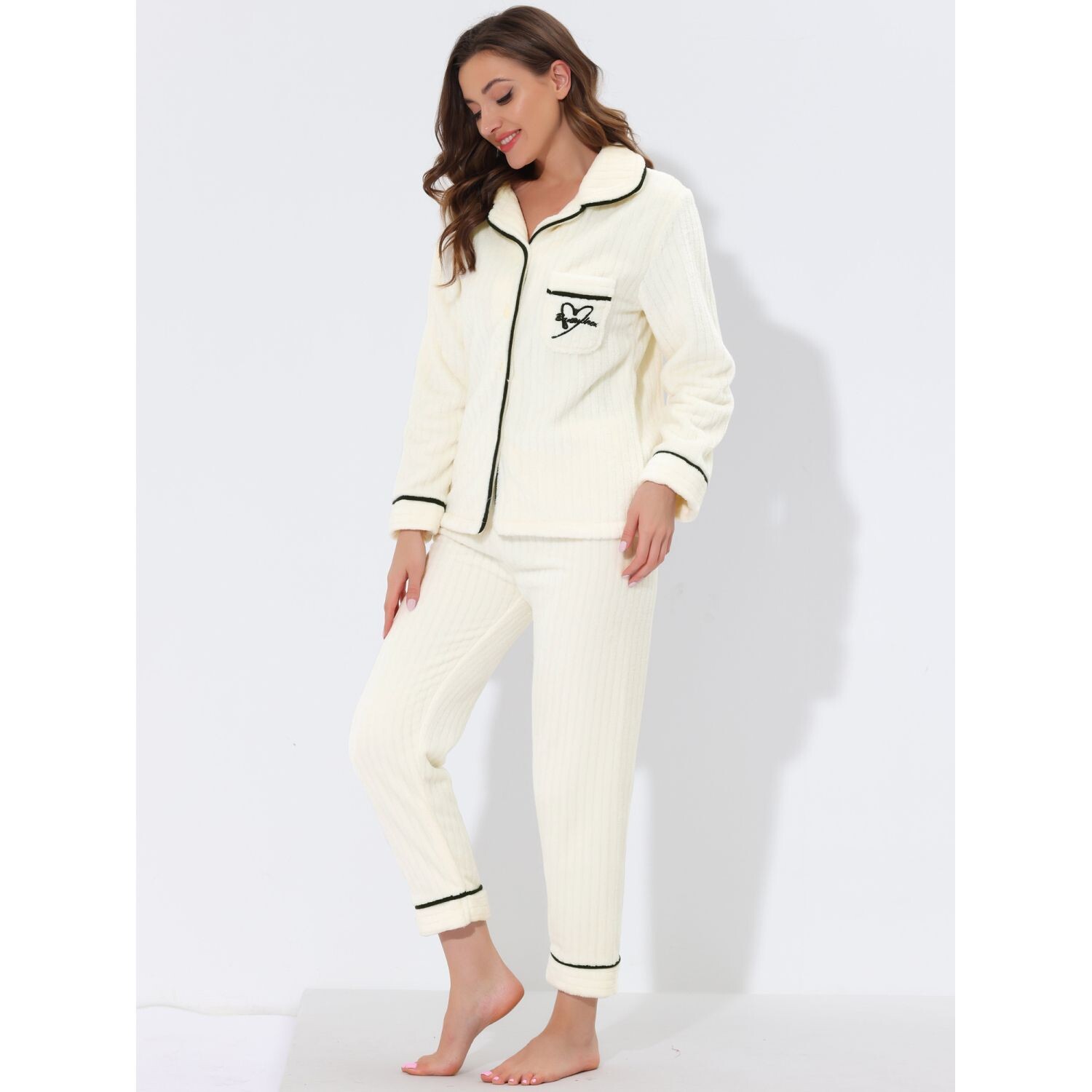 Женские пижамные комплекты, одежда для сна на пуговицах, мягкий ночной костюм, пижамные комплекты для отдыха ALLEGRA K, синий
Женские пижамные комплекты, одежда для сна на пуговицах, мягкий ночной костюм, пижамные комплекты для отдыха ALLEGRA K, синий