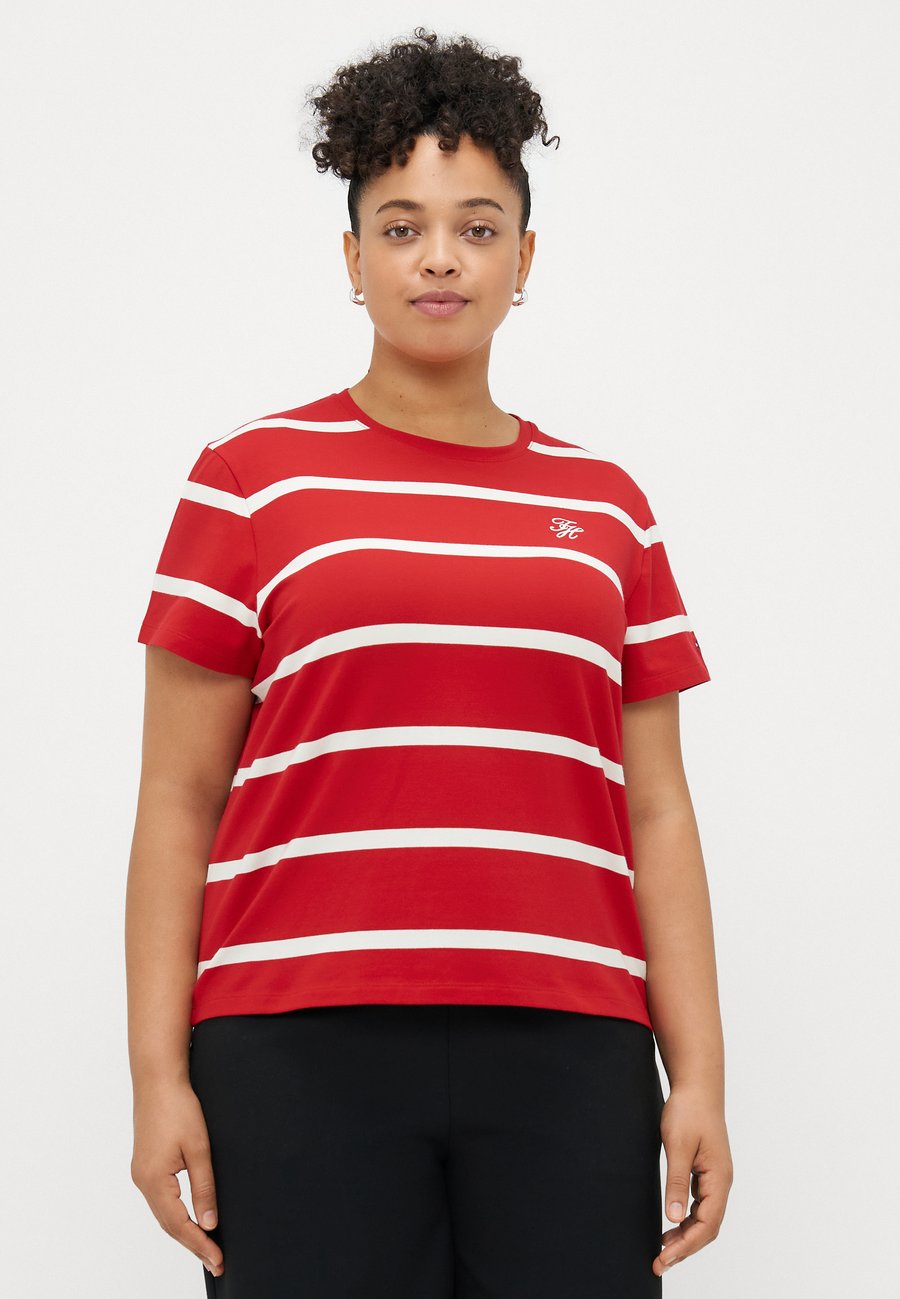 Футболка Tommy Hilfiger Curve SCRIPT TEE, Primary Red/Calico/Red, Красный, Футболка Tommy Hilfiger Curve SCRIPT TEE, Primary Red/Calico/Red
Футболка Tommy Hilfiger Curve SCRIPT TEE, Primary Red/Calico/Red, Красный, Футболка Tommy Hilfiger Curve SCRIPT TEE, Primary Red/Calico/Red