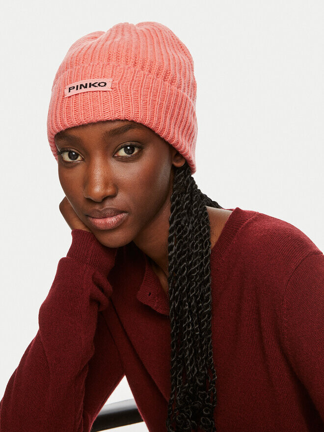 Зимняя шапка PINKO Lambkin Cuffia AI 24-25 BLK01 104489 A1CH, коралловый
Зимняя шапка PINKO Lambkin Cuffia AI 24-25 BLK01 104489 A1CH, коралловый