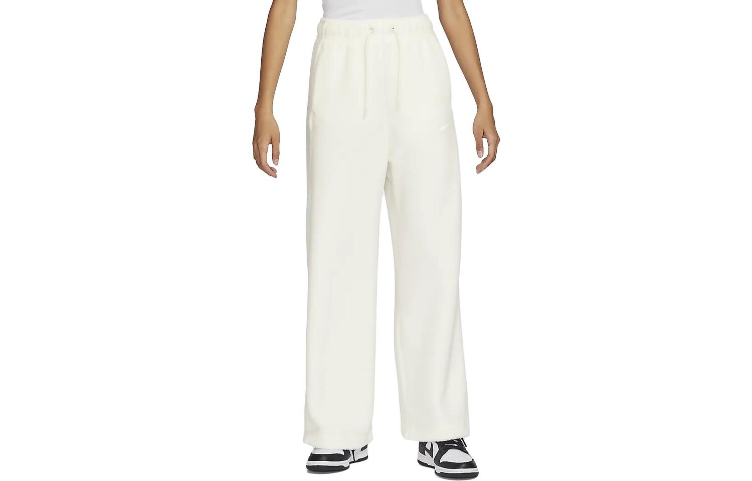 Трикотажные спортивные штаны женские Sail белые Nike
Трикотажные спортивные штаны женские Sail белые Nike