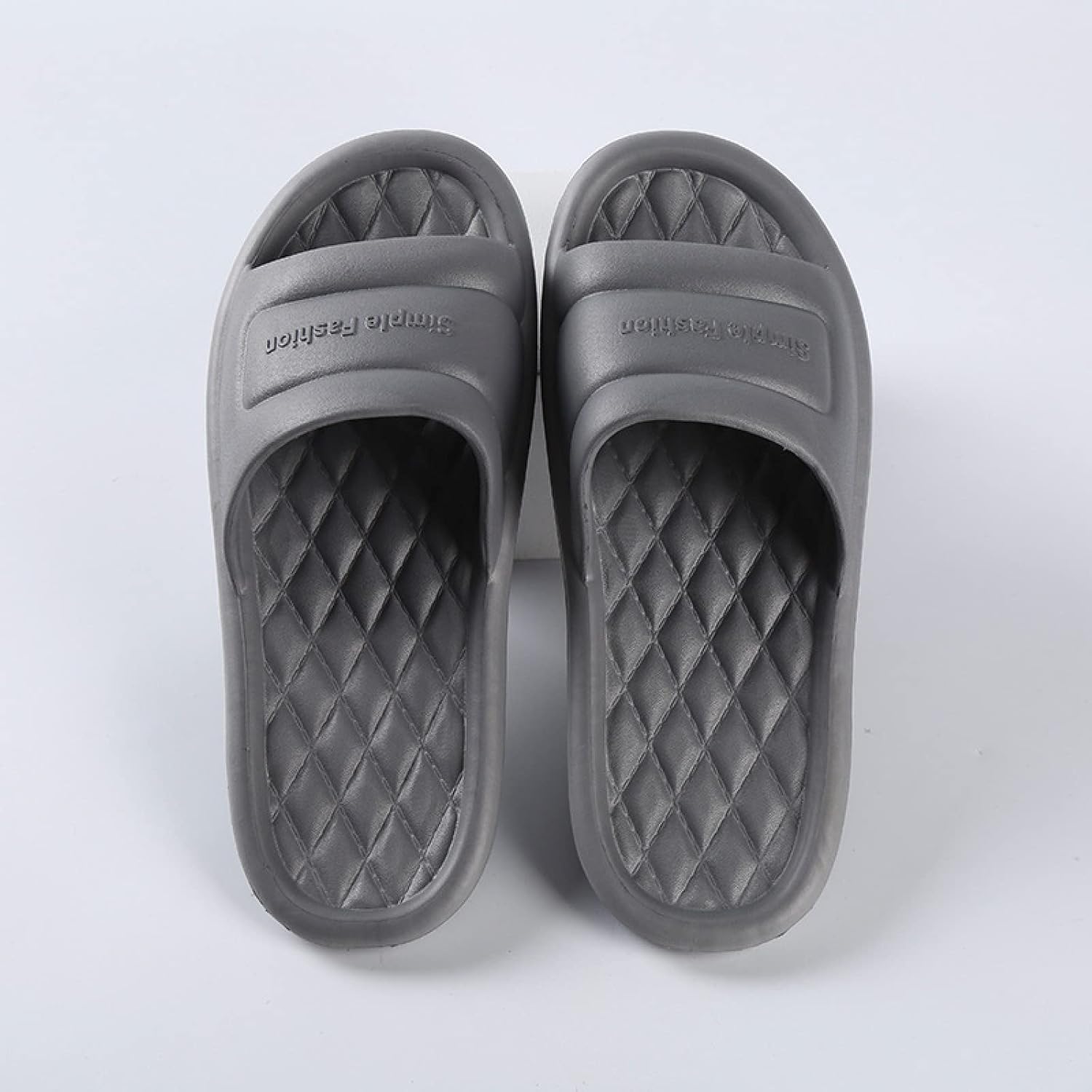 Массажные тапочки для акупунктурных точек, сандалии для облегчения фасциита, мужские и женские сандалии и тапочки, нескользящая мягкая подошва, износостойкие, черные, размер 39-40 Sonze
Массажные тапочки для акупунктурных точек, сандалии для облегчения фасциита, мужские и женские сандалии и тапочки, нескользящая мягкая подошва, износостойкие, черные, размер 39-40 Sonze