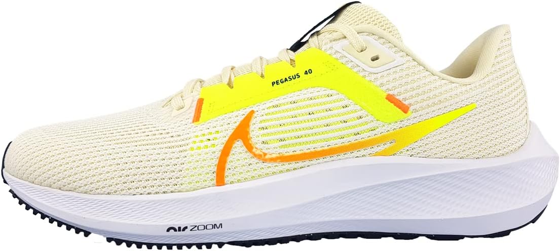 Мужские спортивные кроссовки для трейлраннинга Nike, White
Мужские спортивные кроссовки для трейлраннинга Nike, White