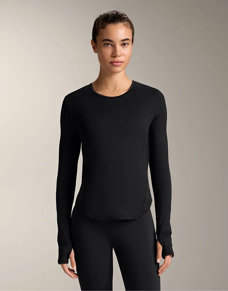 Лонгслив OYSHO с длинными рукавами, техническая, черного цвета
Лонгслив OYSHO с длинными рукавами, техническая, черного цвета