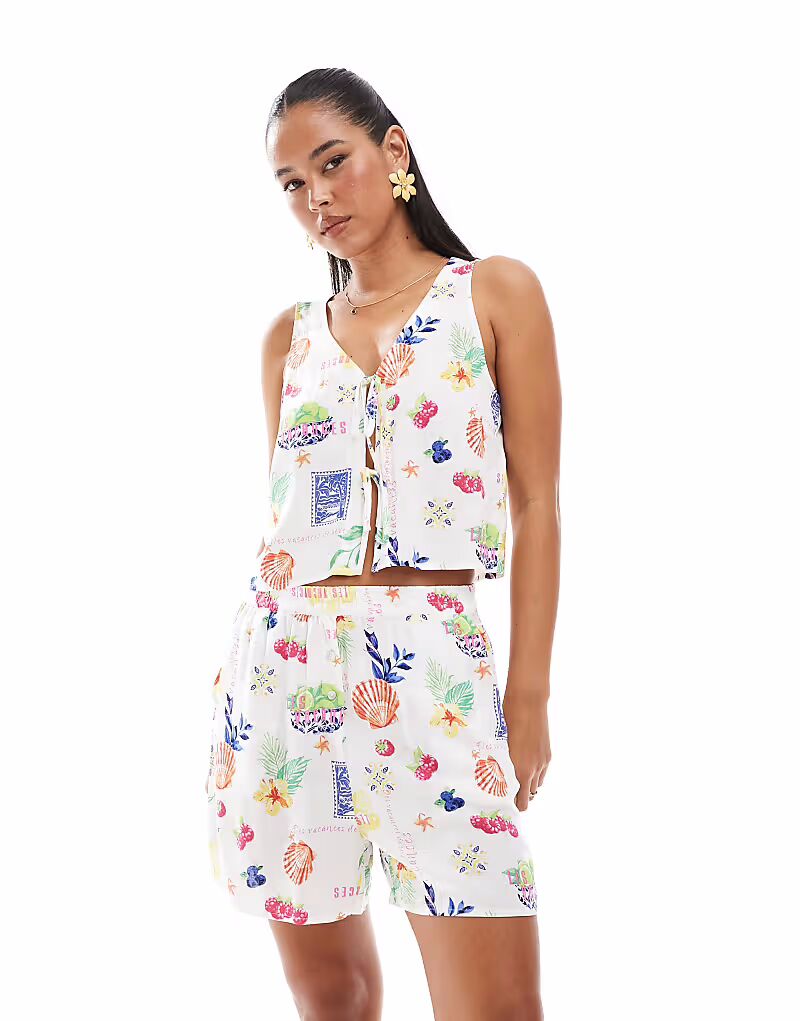 Короткие шорты Only, белый
Короткие шорты Only, белый