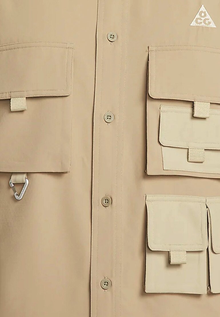 Рубашка Nike, зеленая
Рубашка Nike, зеленая