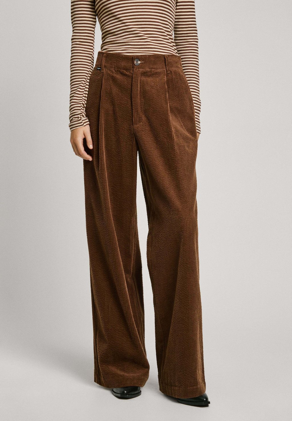 Брюки DANNA Pepe Jeans, коричневый
Брюки DANNA Pepe Jeans, коричневый