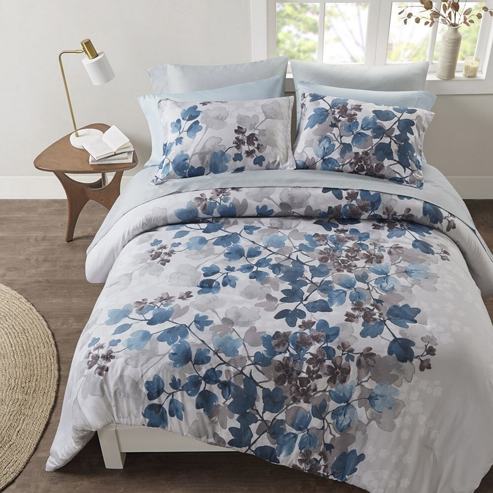Madison Park Essentials Jeanie Современный комплект одеял с цветочным принтом и простынями, синий
Madison Park Essentials Jeanie Современный комплект одеял с цветочным принтом и простынями, синий