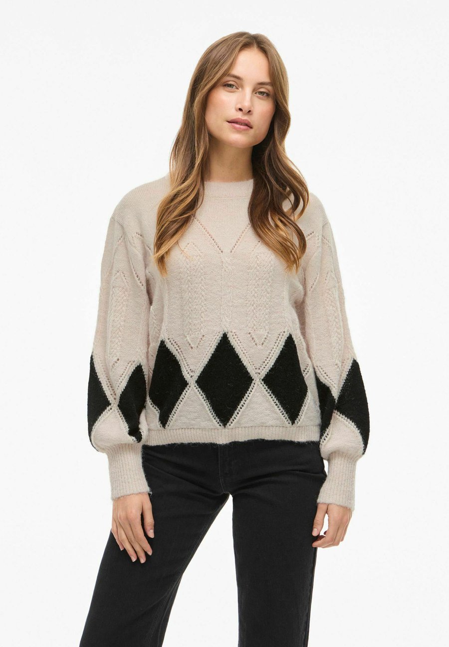 Джемпер VILA VITULI RUNDHALS, Birch /Black
Джемпер VILA VITULI RUNDHALS, Birch /Black