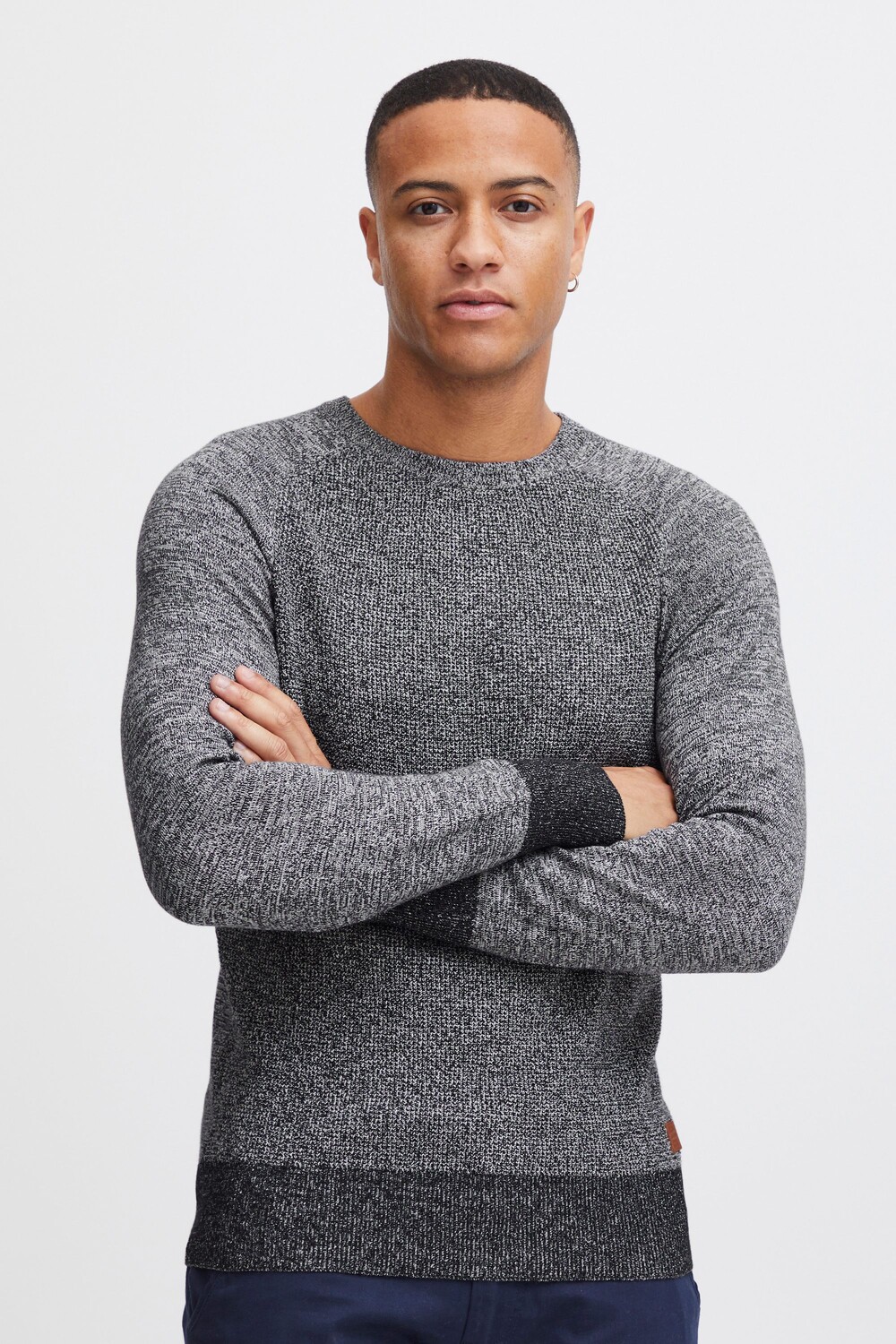 Пуловер BLEND Strick, черный
Пуловер BLEND Strick, черный